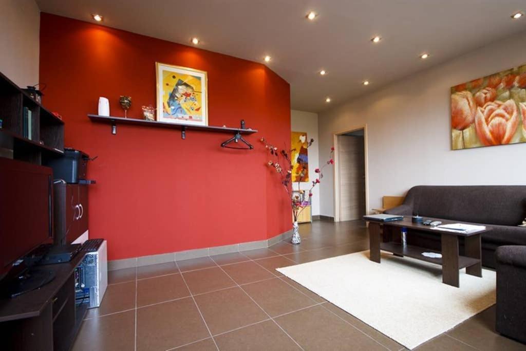 Penthouse Larry Apartment Bucharest Luaran gambar