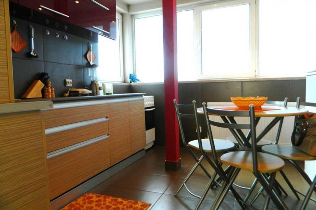 Penthouse Larry Apartment Bucharest Luaran gambar